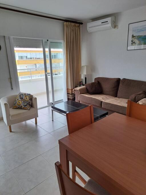 Holiday Center Apartamento Vistas Mar, Acceso Directo Playa Y Piscina Roses Exterior photo