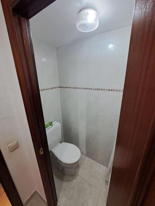 Holiday Center Apartamento Vistas Mar, Acceso Directo Playa Y Piscina Roses Exterior photo